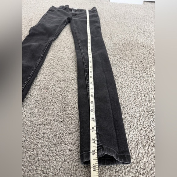 Free People High Waisted Black Skinny Jeans Size W 26 Distressed Wash - Picture 4 of 7